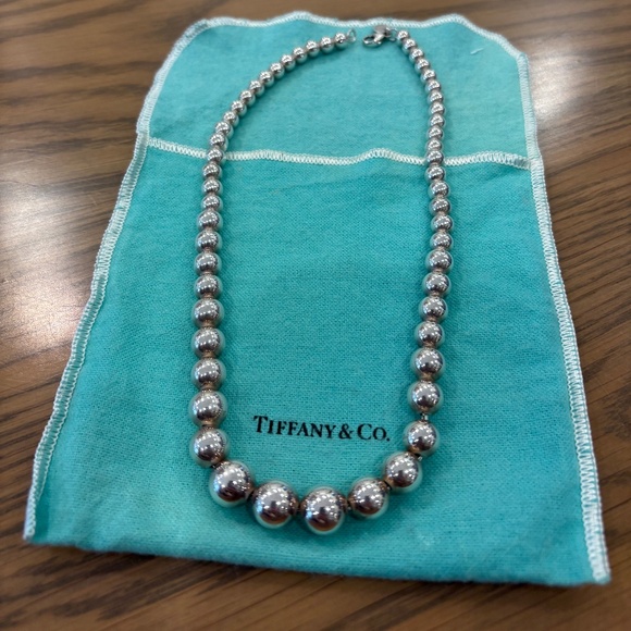 🩵Tiffany & Co🩵  sterling silver graduated bead ball necklace - Picture 1 of 2